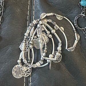 Lia Sophia Stretch Bracelet